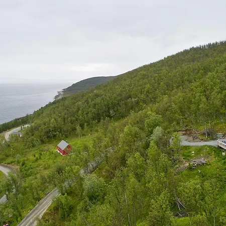 Lyngen Cabin Holiday home *