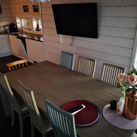 Lyngen Cabin 펜션 Nord-Lenangen